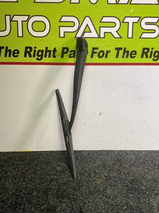 2010 Mazda Demio - Rear Wiper Arm