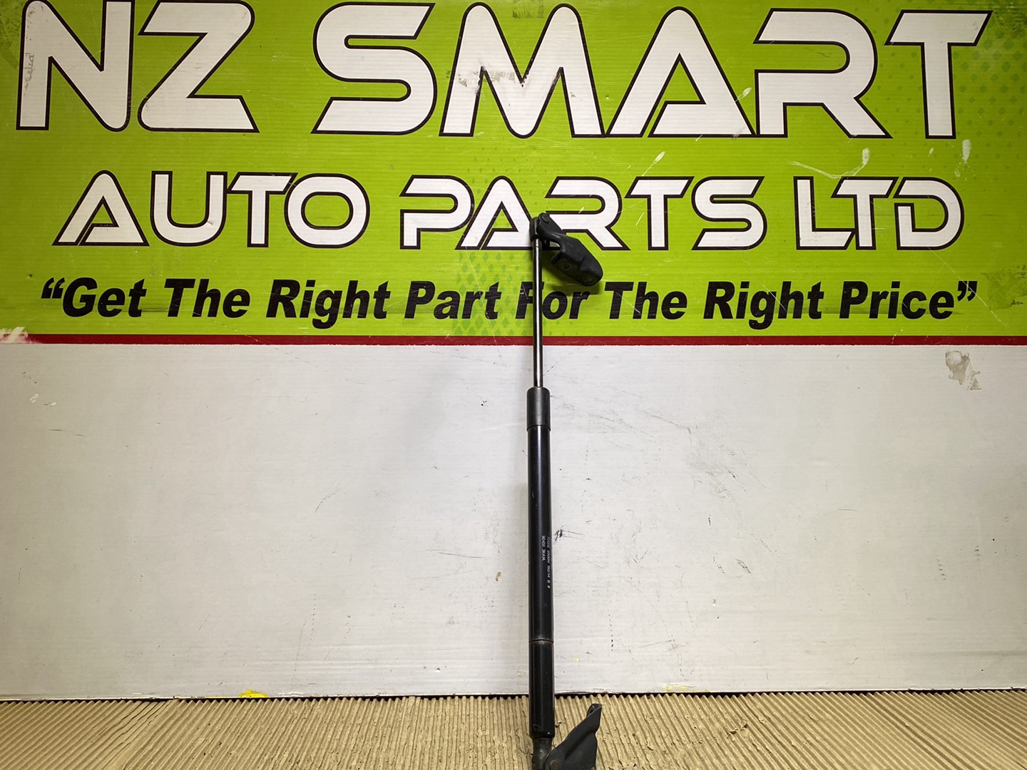 2014 Nissan Pathfinder- Right Tailgate Strut PN: see photos