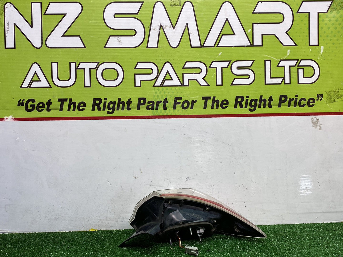 2010 Mazda Axela - Left Taillight PN: STANLEY P8240