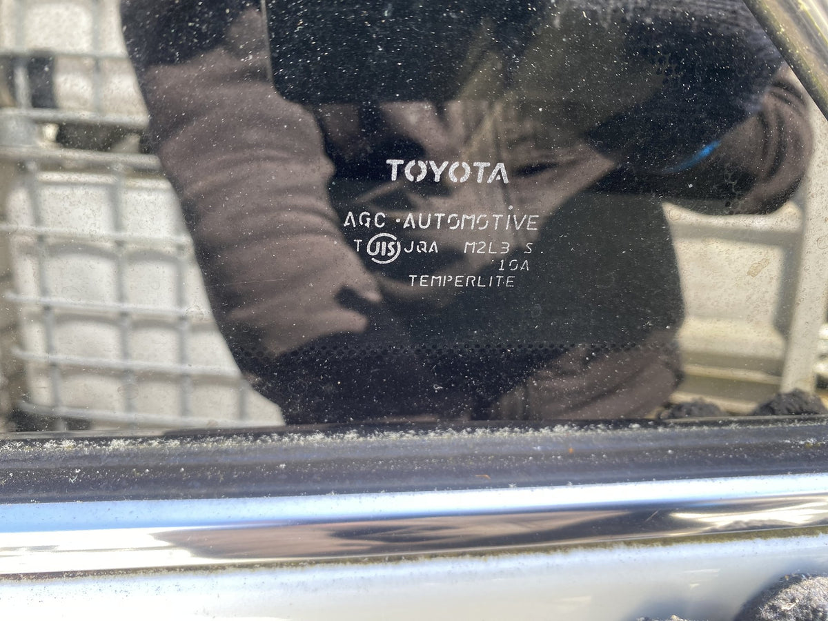 2008 Toyota Mark X ZiO ANA10- Dismantling For Parts