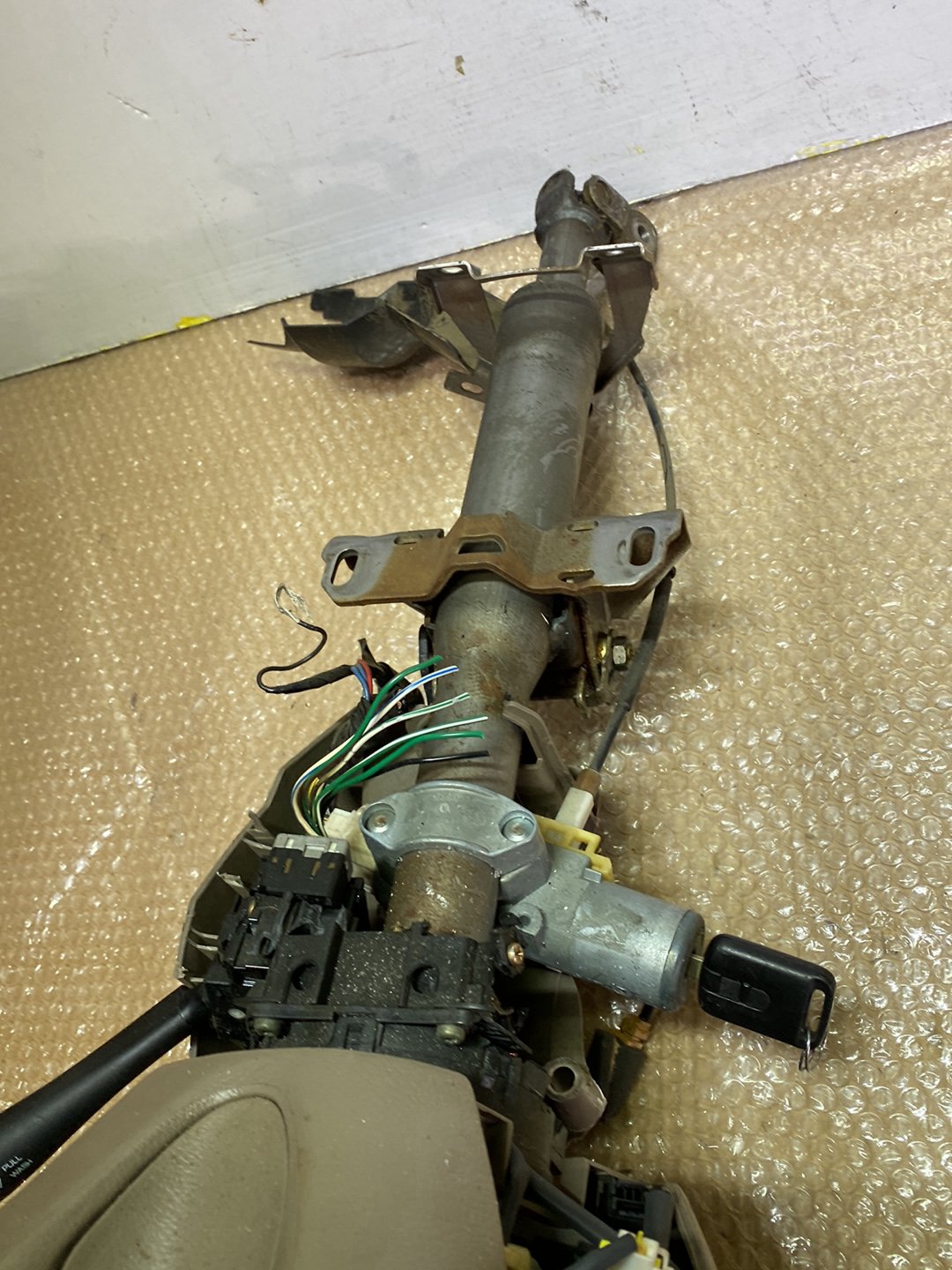 2000 Nissan Pulsar - Steering Wheel PN: see photos