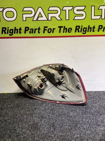 2006 Subaru Legacy - Left Taillight PN: KOITO 220-20952
