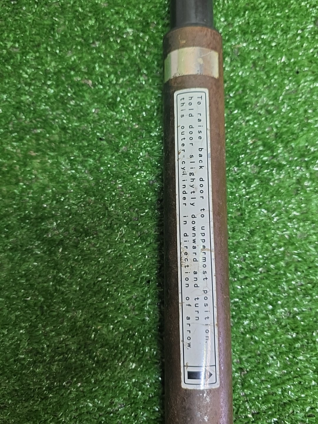 1990 Used Toyota Corolla RZH102-8000415 - Right Tailgate Strut PN: