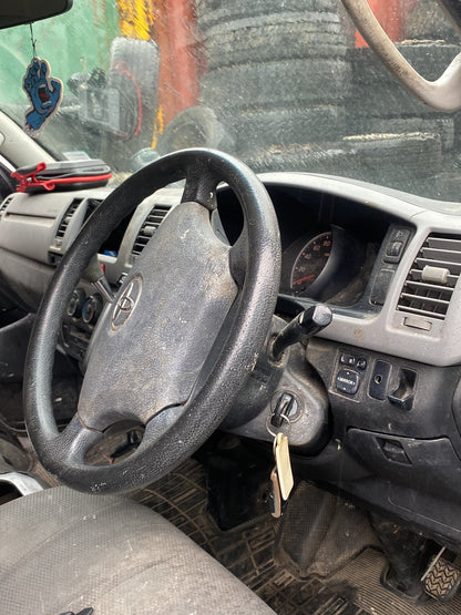 2010 Toyota Hiace TRH200 Dismantling For Parts