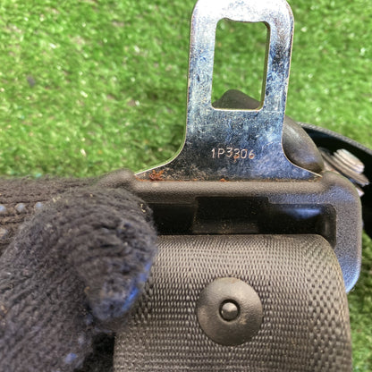 2010 Mazda Axela BL5FW - Left Rear Seat Belt MODEL:TK-AB0-EN234 PN: BBR657790B 02