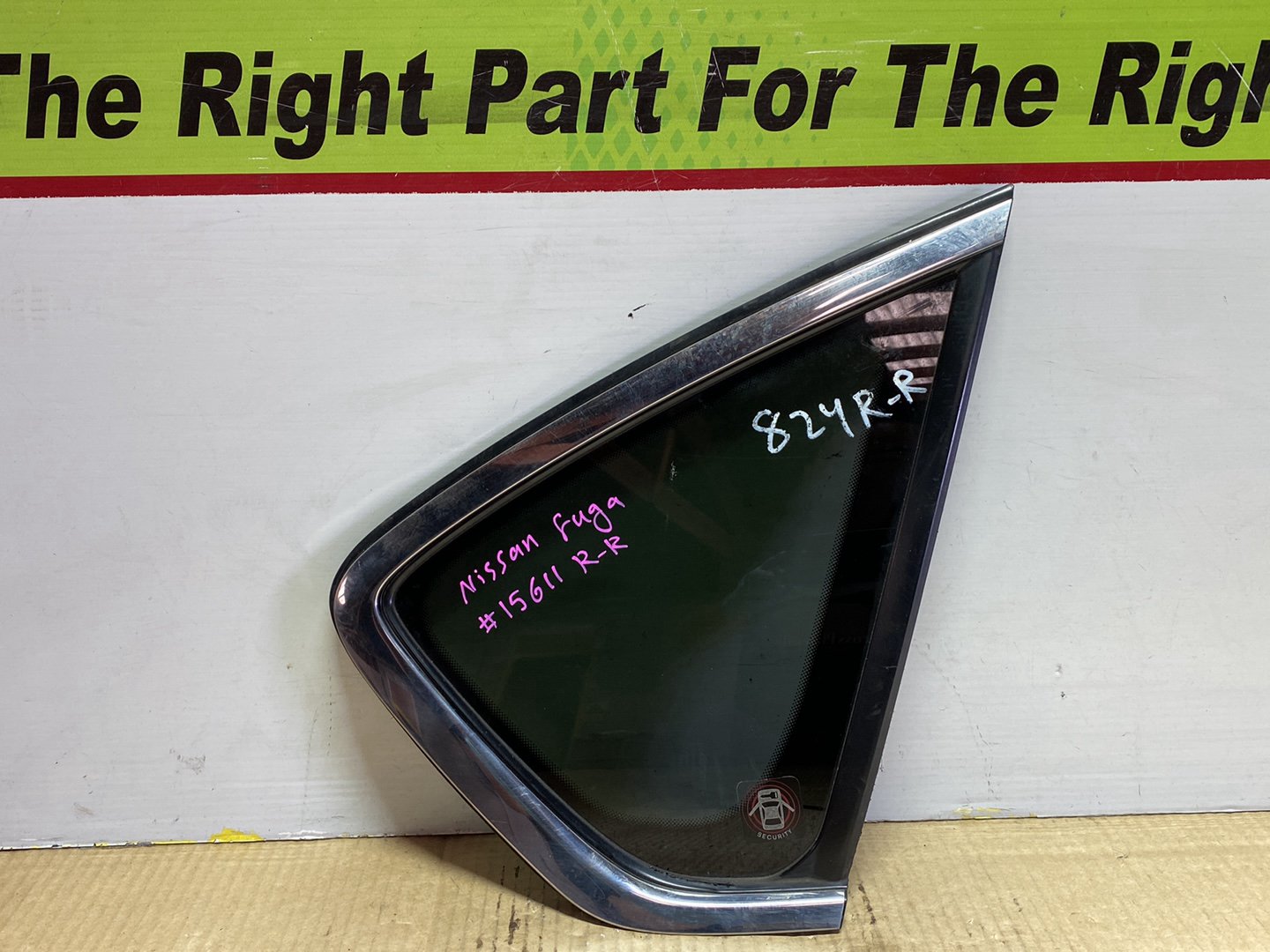 2006 Nissan Fuga Y50 - Right Rear Quarter Door Glass