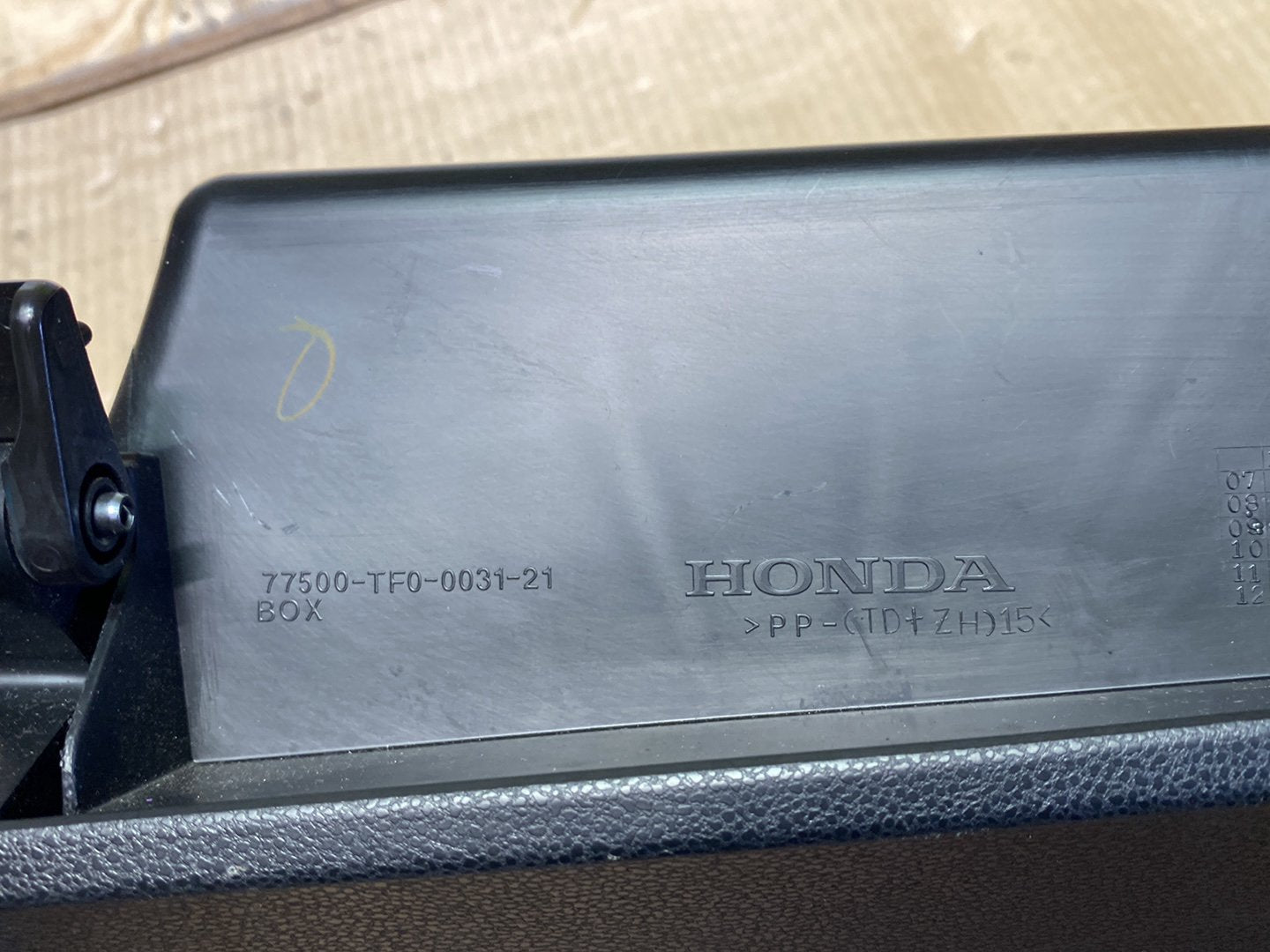 2010 Honda Fit GE6 - Glove Box