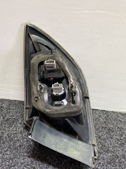 2007 Mazda Axela - Left Taillight
