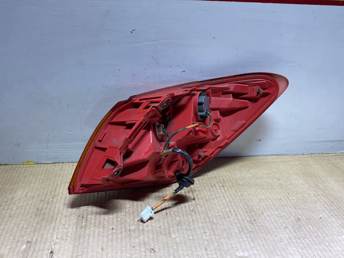 2010 Nissan Murano - Left Taillight PN: ICHIKOH D057A/ 265551AM0B