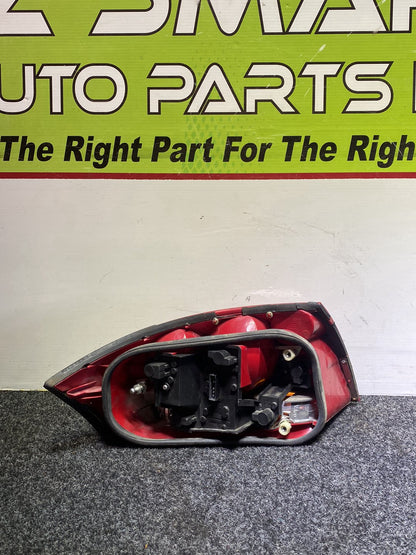 2005 Audi TT TRUZZZ8N751013059 - Right Taillight