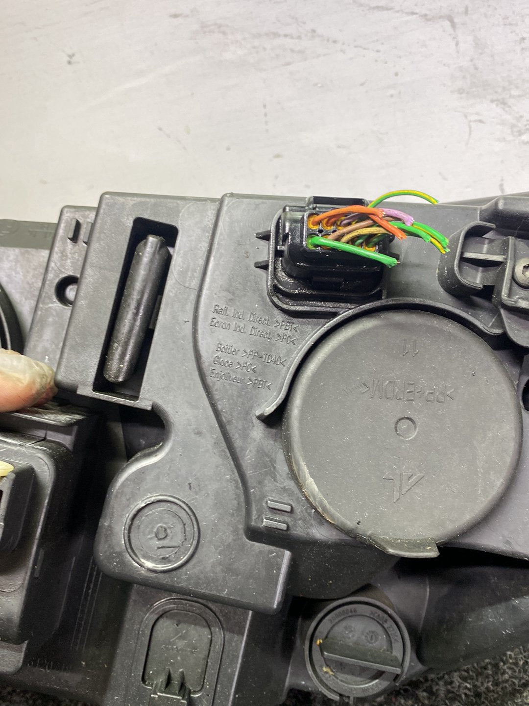 2012 Citroen C4 - Right Headlight