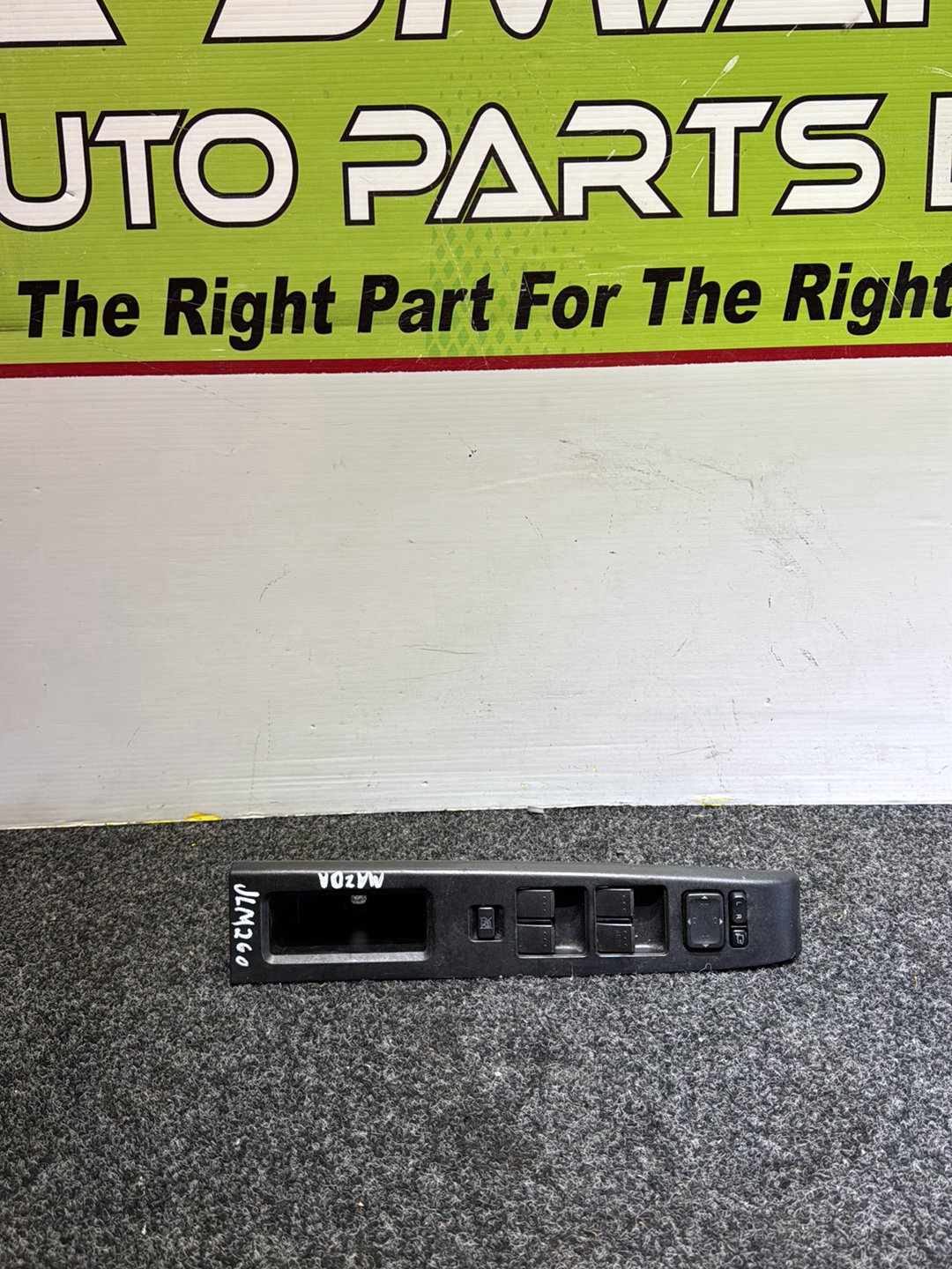 2005 Mazda Premacy - Master Power Window Switch