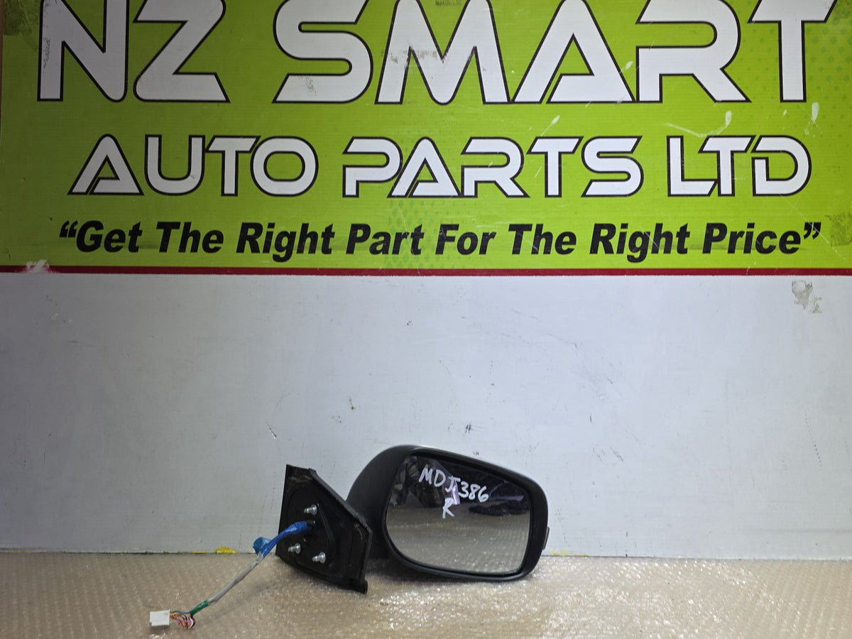 2010 Used Toyota Vitz - Right Door Mirror PN: 7 wires