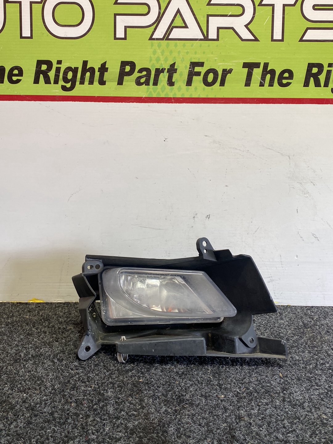 2010 Mazda Axela - Right Fog Light PN: see photos