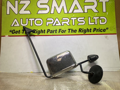 2007 Nissan Caravan- Left Door Mirror PN: see photos