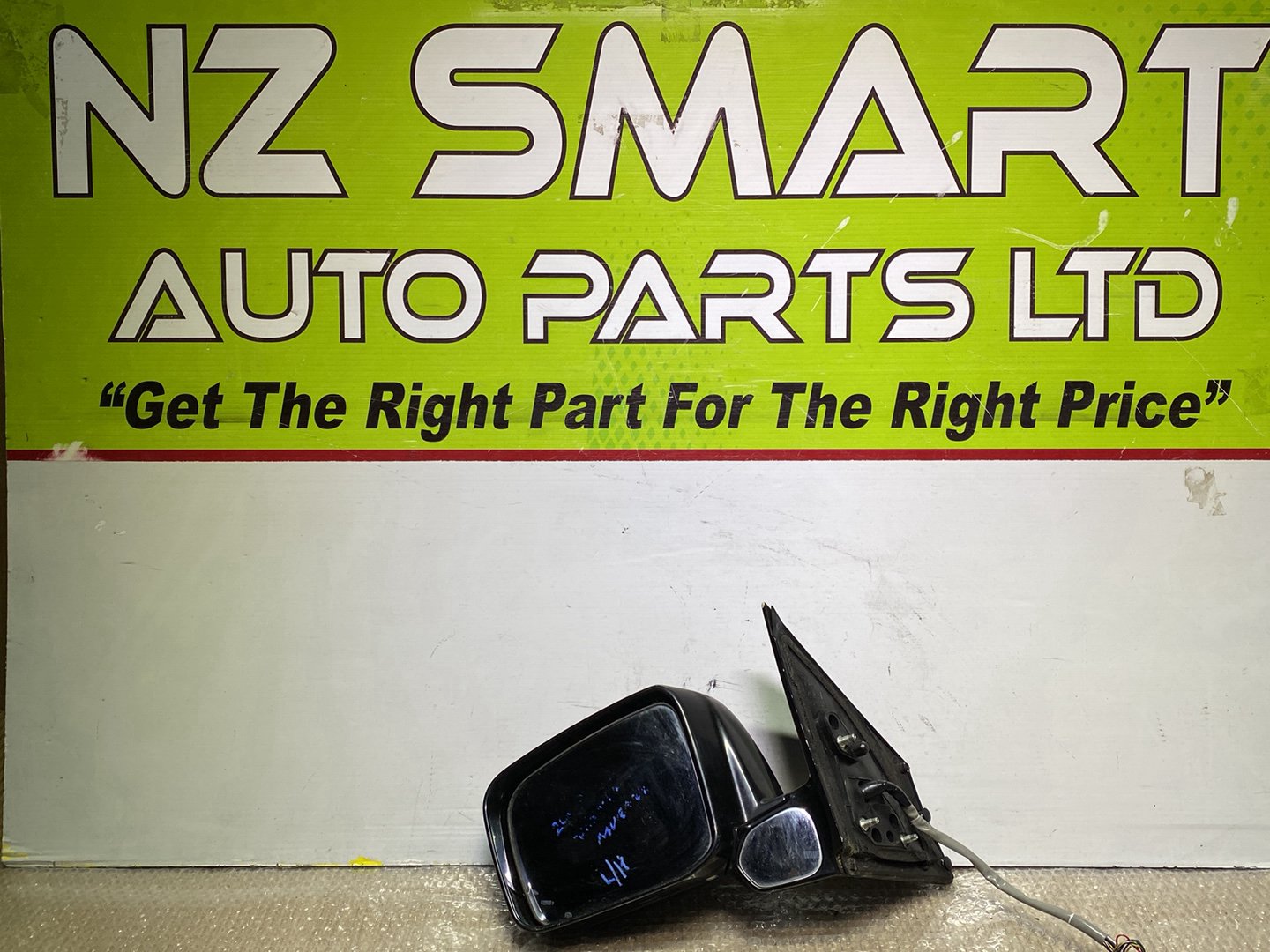 2008 Nissan Murano- Left Door Mirror PN: 13 wires