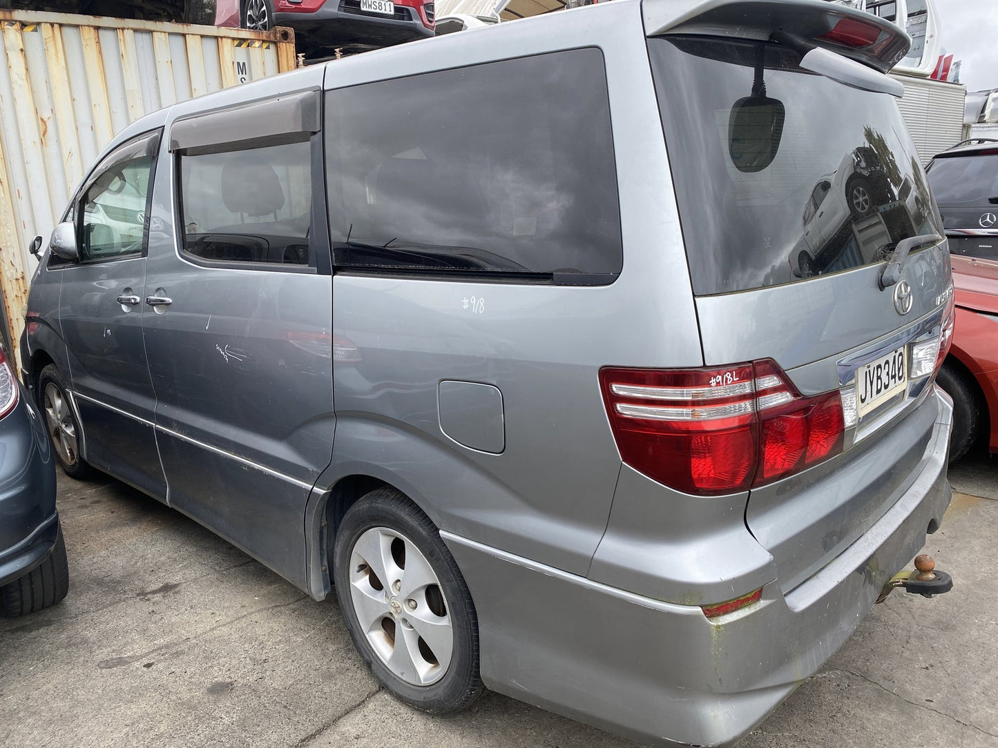 2005 Toyota Alphard ANH10 Dismantling For Parts