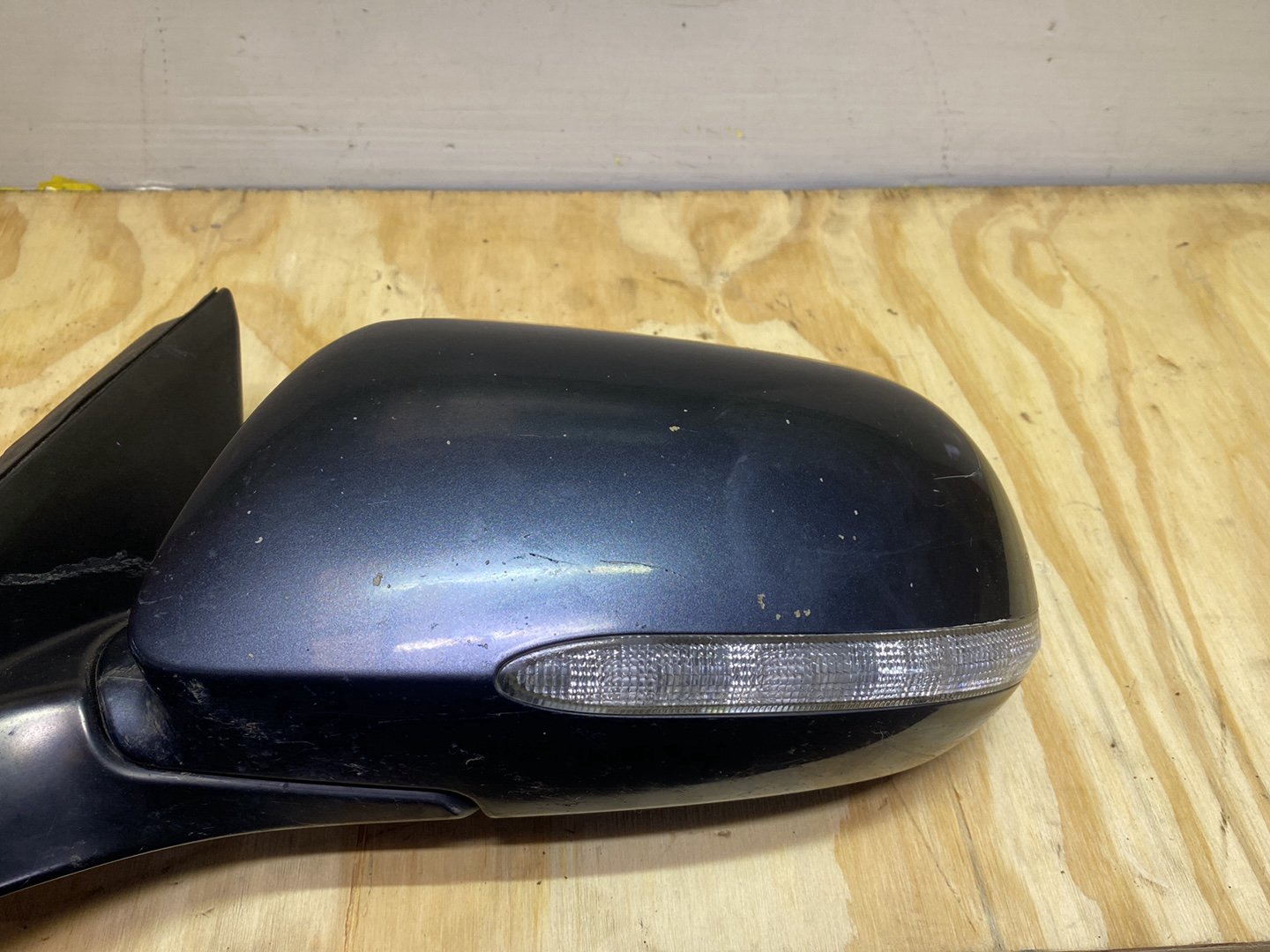 2004 Honda Accord - Left Door Mirror PN: 7 wires
