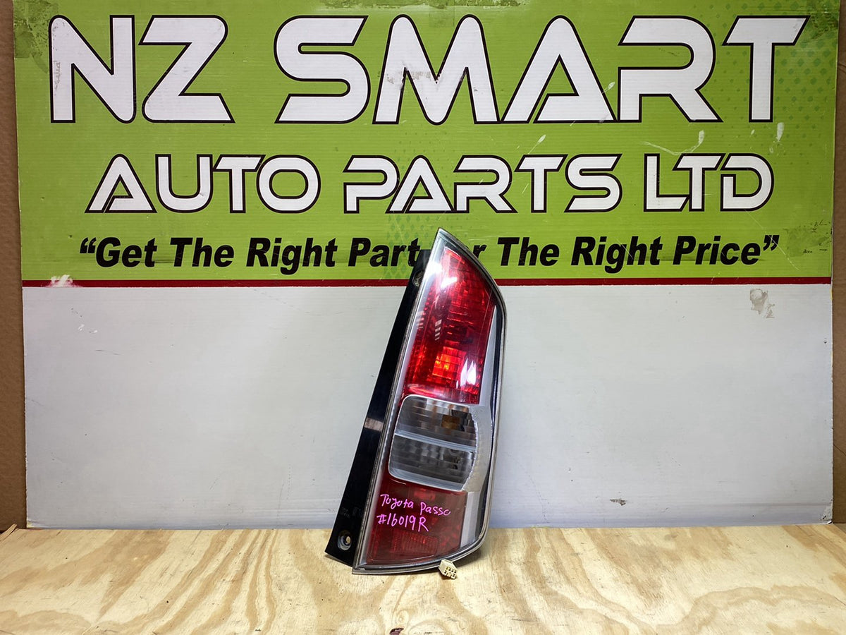2007 Used Toyota Passo - Right Taillight PN: Koito 220-51762