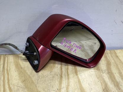 2005 Nissan Tiida JC11 - Right Door Mirror PN: 7 wires