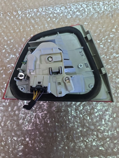 2009 BMW 320i - Right Boot Light PN: