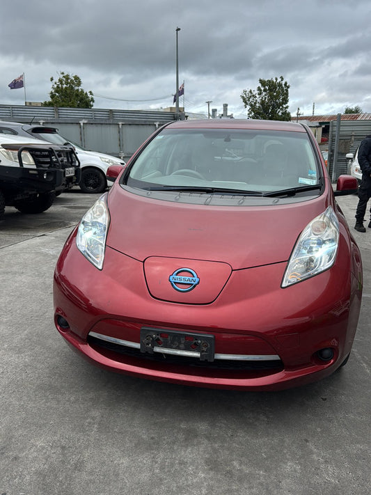 2012 Nissan Leaf ZE0  Dismantling For Parts