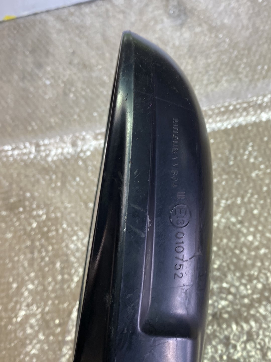 2005 Subaru Impreza- Right Door Mirror PN: 5 wires