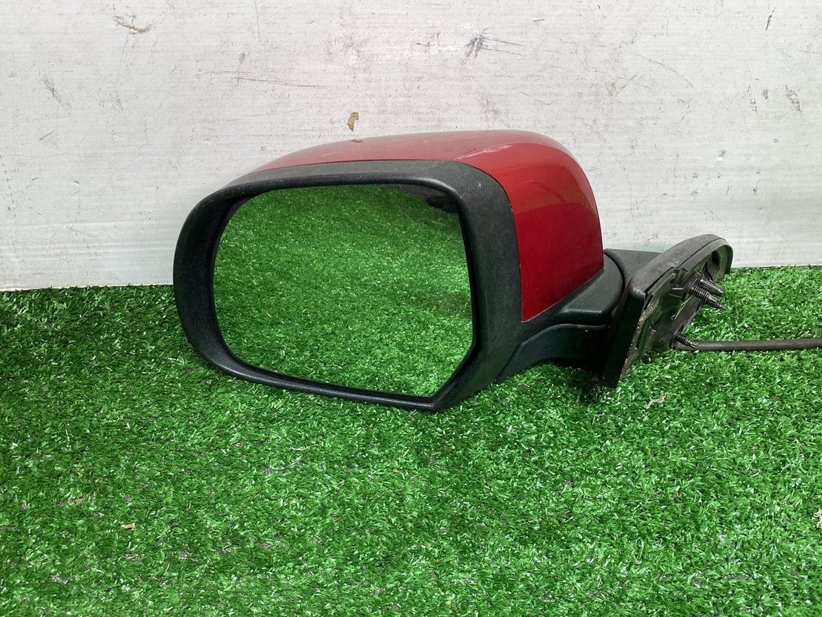 2012 Nissan Leaf ZE0 - Left Door Mirror PN: