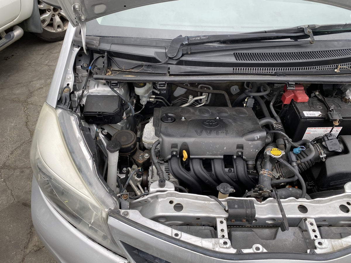2014 Toyota Yaris YR- Dismantling For Parts