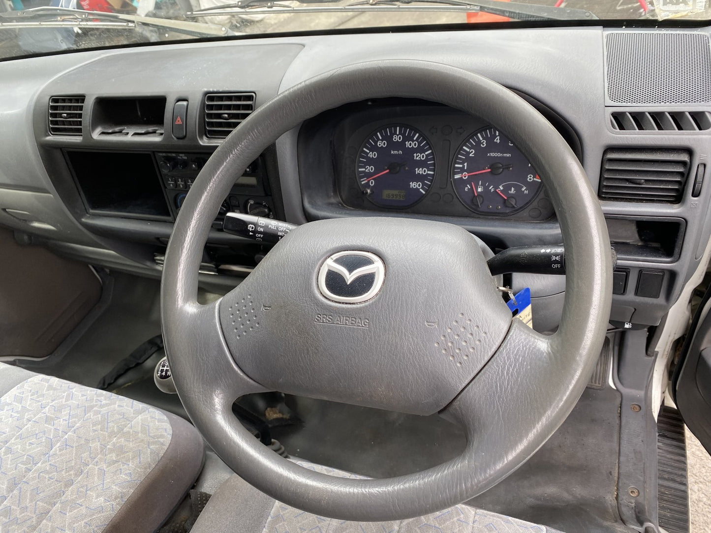 2005 Mazda E2000 Dismantlinng For Parts