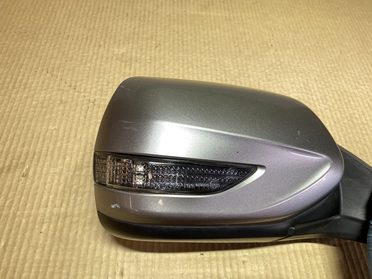 2010 Subaru Legacy BR9 - Right Door Mirror PN: 9 wires