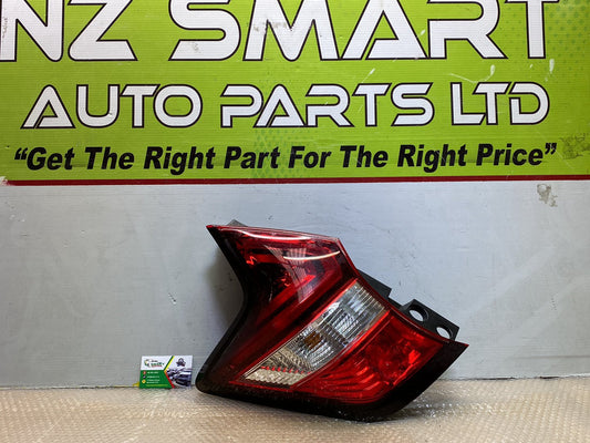 2013 Nissan Note - Left Taillight PN: D202