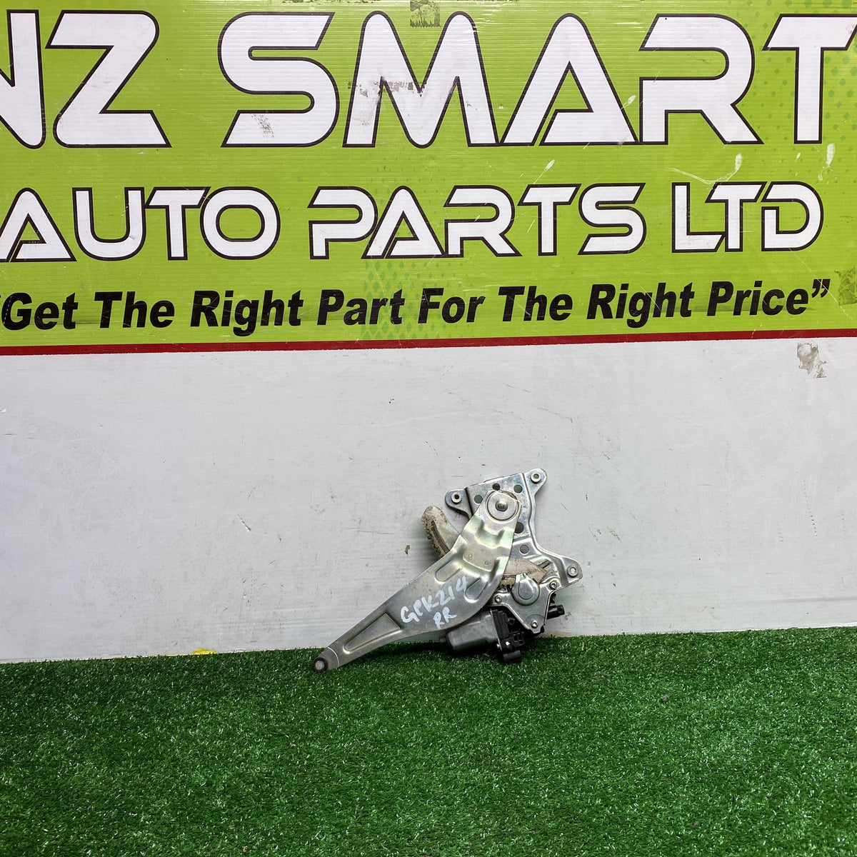 2005 Suzuki Swift - Right Rear Window Regulator/Motor PN: 83530-63J00