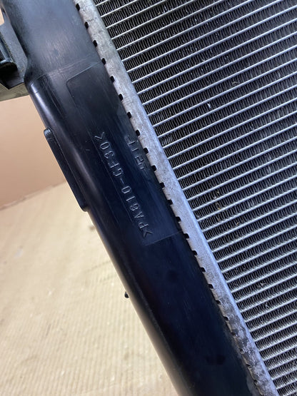 2017 Toyota Prius ZVW50 - Radiator