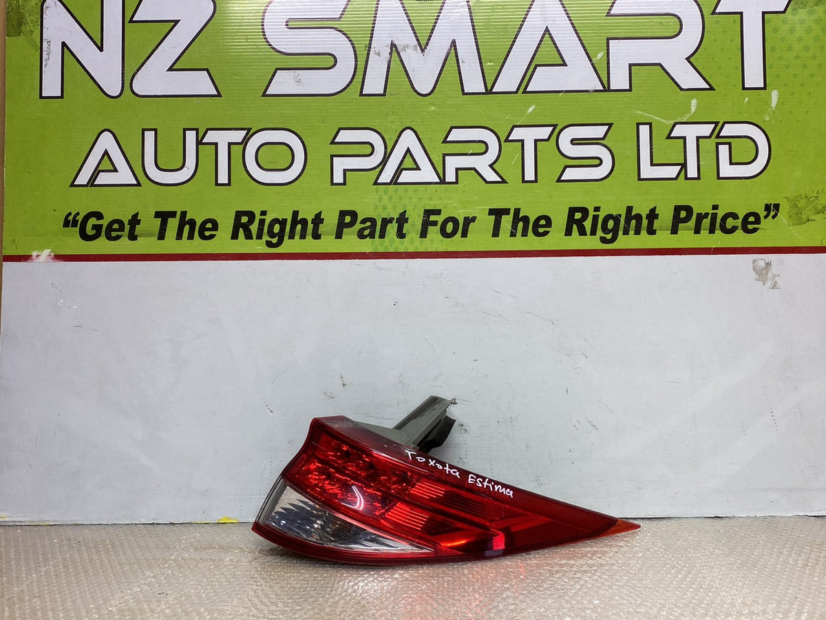 2006 Used Toyota Estima - Right Taillight PN: see photos