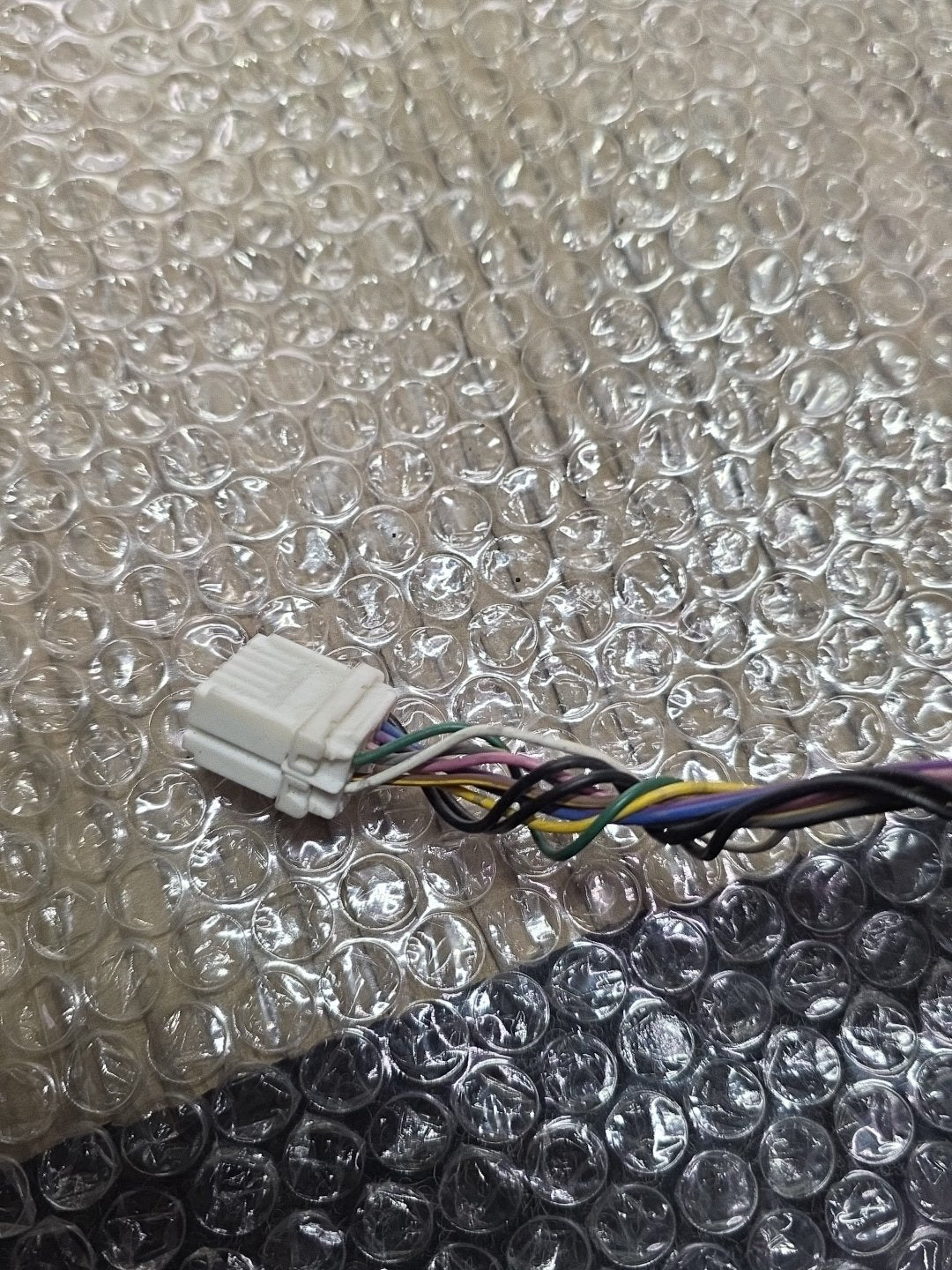 2005 Subaru Forester- Left Door Mirror PN: 10 wires