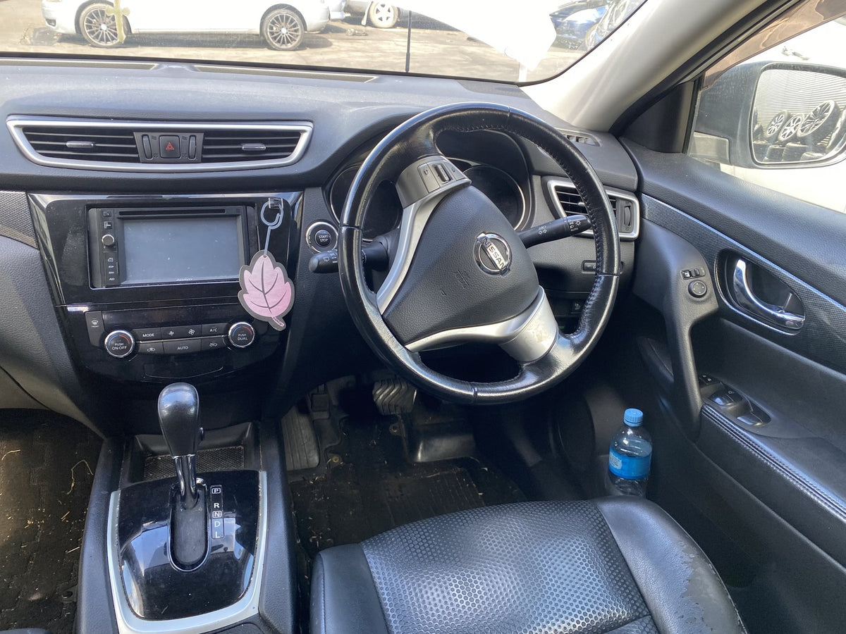 2015 Nissan X-Trail Hybrid All-Mode HT32 Dismantling For Parts - Dismantling For Parts