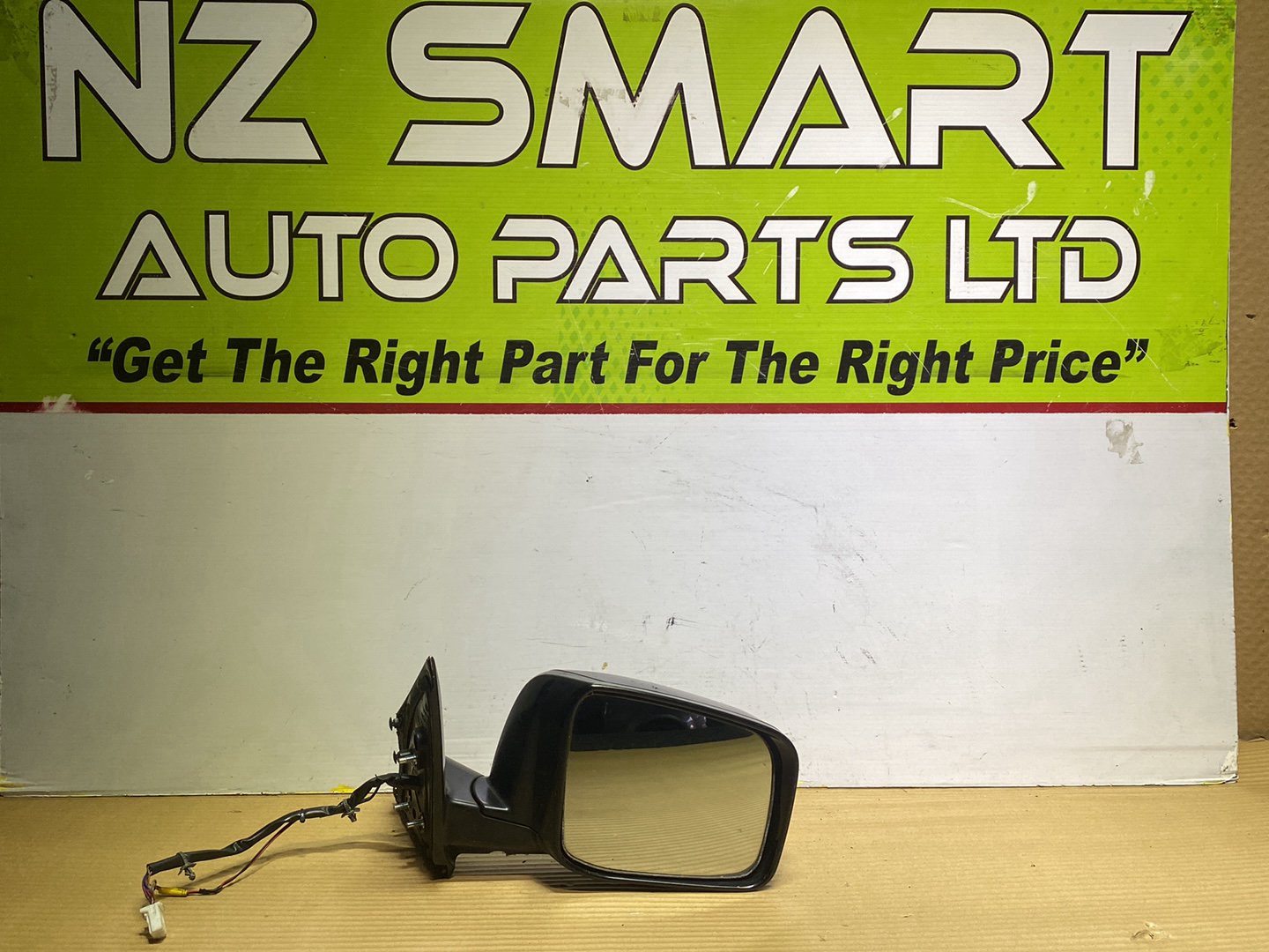 2008 Nissan Murano- Right Door Mirror PN: 2 plugs/ 9 wires