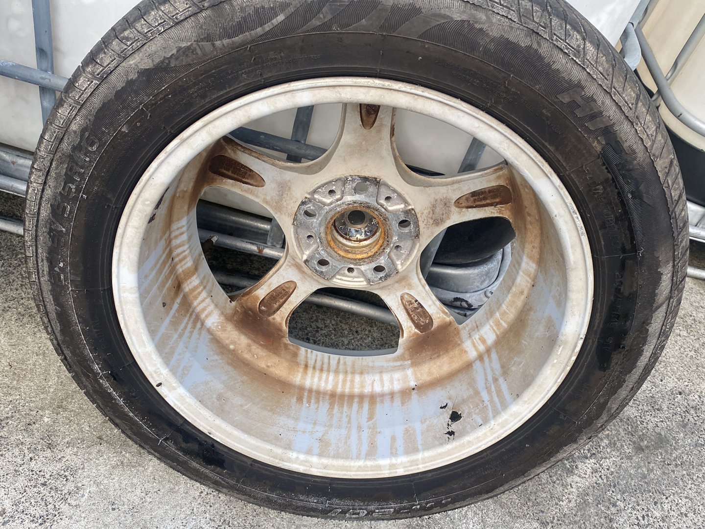- Mag Wheel Set PN: schnitzer 5x115 Stud Pattern
