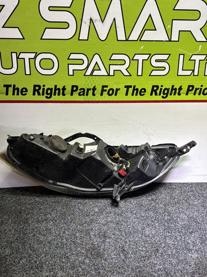 2006 Peugeot 407 - Right Headlight PN: 0 301 213 602