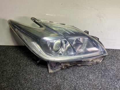 2014 Toyota Prius - Right Headlight