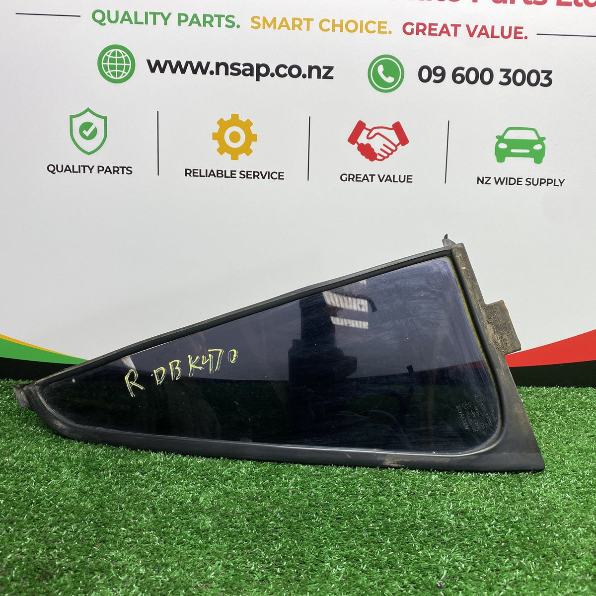 1994 Toyota Hilux Surf - Used Right Rear Quarter Door Glass PN: M284