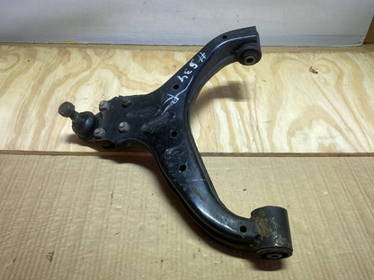 2015 Nissan Caravan VR2E26 - Right Rear Suspension Arm