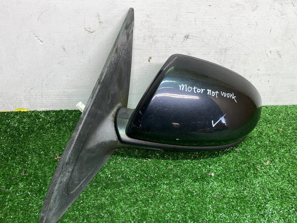 2010 Mazda Axela BL5FW - Left Door Mirror PN: 5 Wires