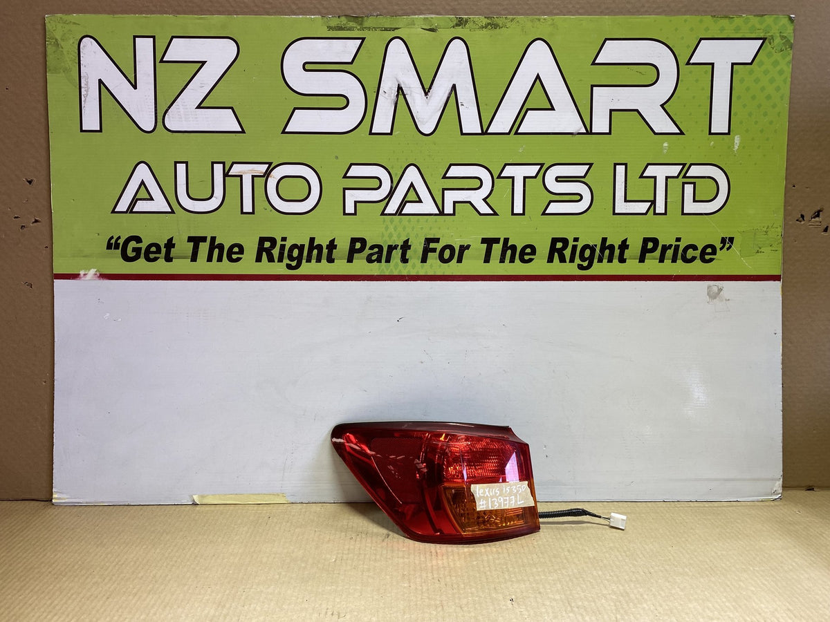 2006 Used Lexus IS350 GSE21 - Left Taillight PN: ICHIKOH 53-40