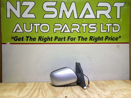2001 Toyota Allex - Right Door Mirror PN: 5 wires
