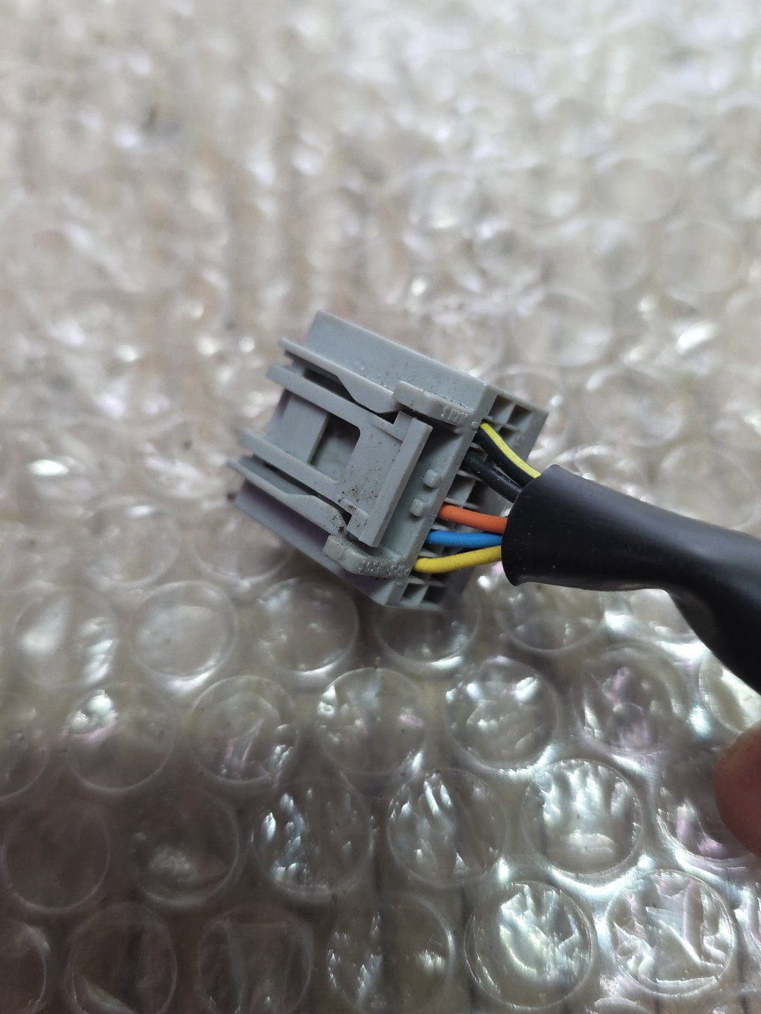 2011 Ford Mondeo- Left Door Mirror PN: 6 wires