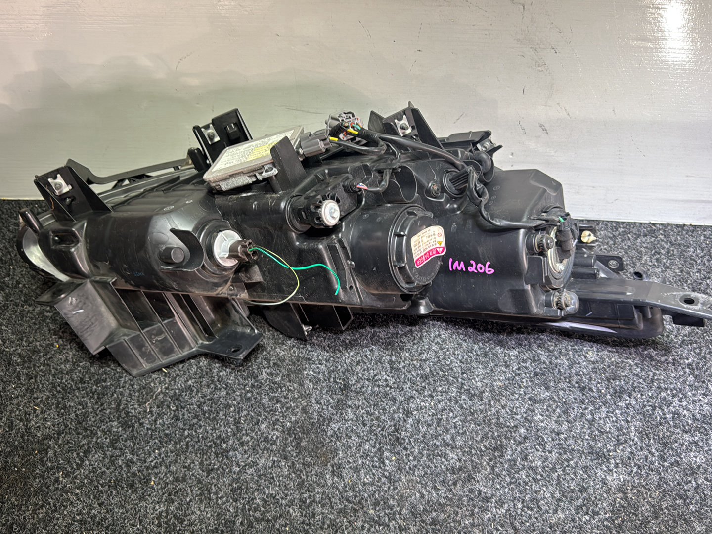 2011 Mazda Biante-Biante True ZVW30- Left Headlight PN: STANLEY P8161