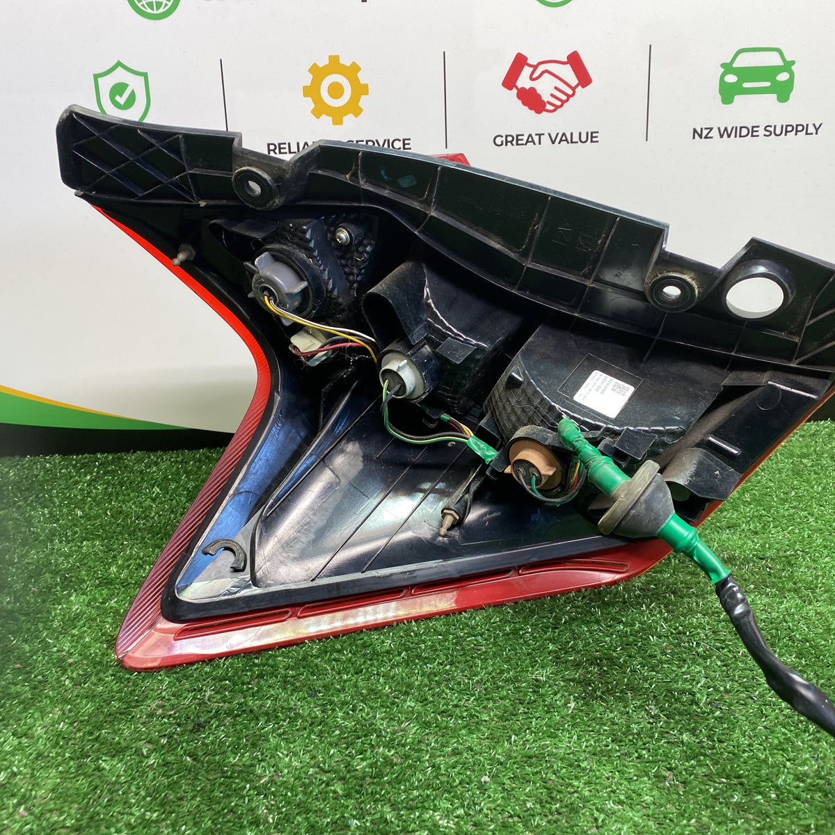 2014 Nissan Note - Right Taillight PN: ICHIKOH D117