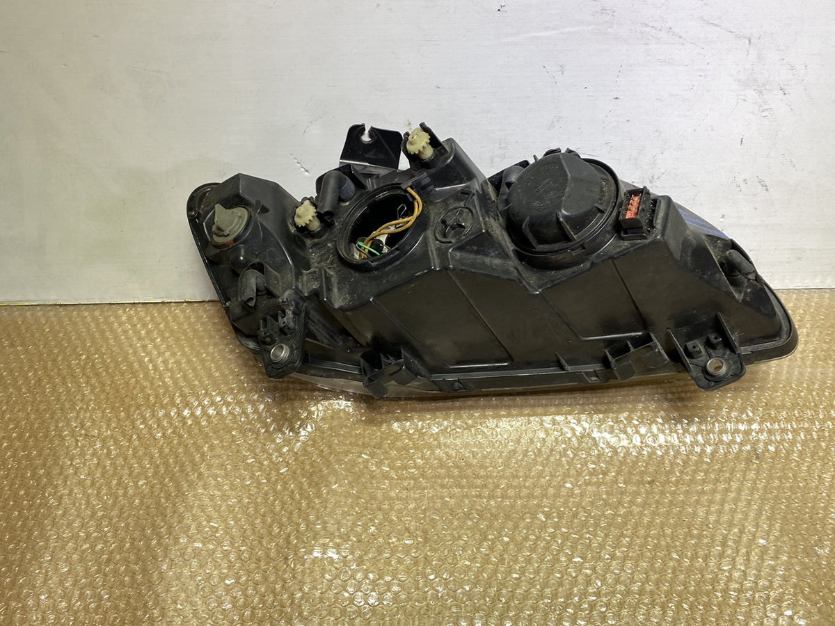 2007 Holden Commodore - Right Taillight PN: see photos